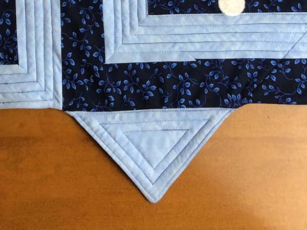 Snowflake Table Topper Triangle Quilting