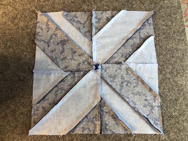 Snowflake Topper 24c Swirl Seams