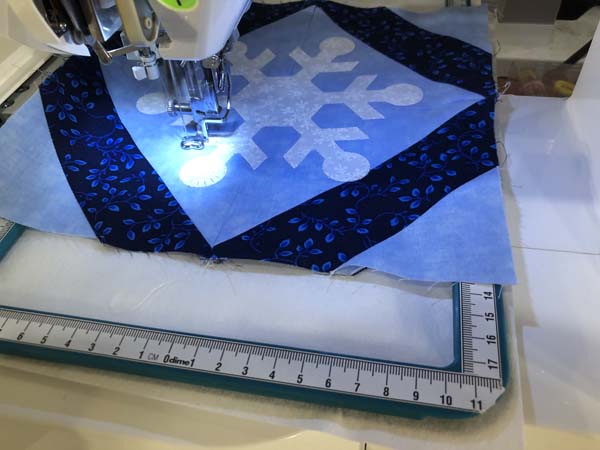 Snowflake Topper 29 Applique Snowflake