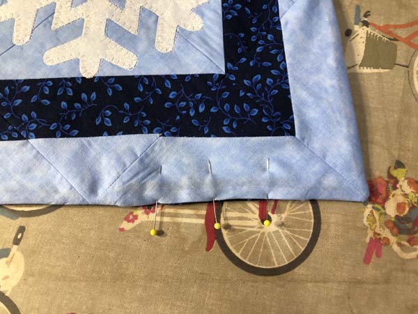 Snowflake Topper 50 Pin Opening Closed