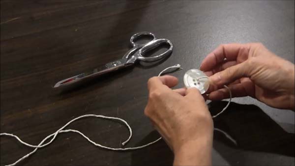 Button Spinner Toy - Thread Through Holes