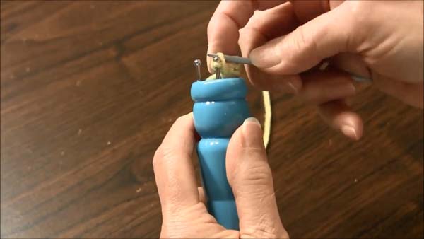 Spool Knitted Bookmark_1.1.12