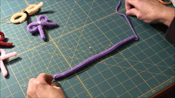 Spool Knitted Bow_1.1.2