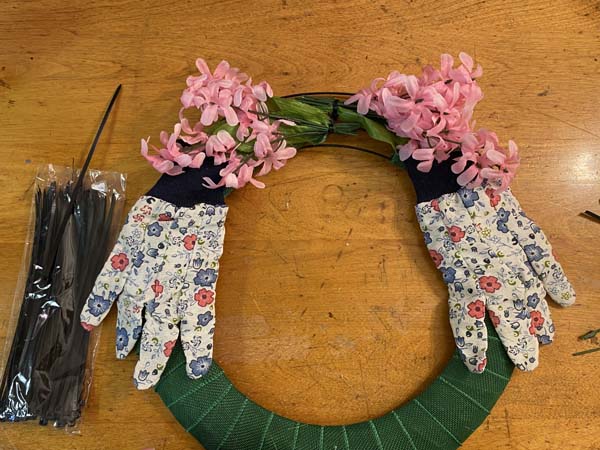 Spring Wreath Add Flowers