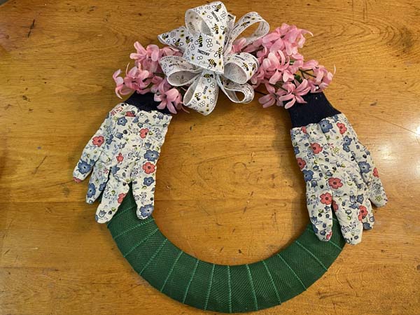 Spring Wreath Bow added