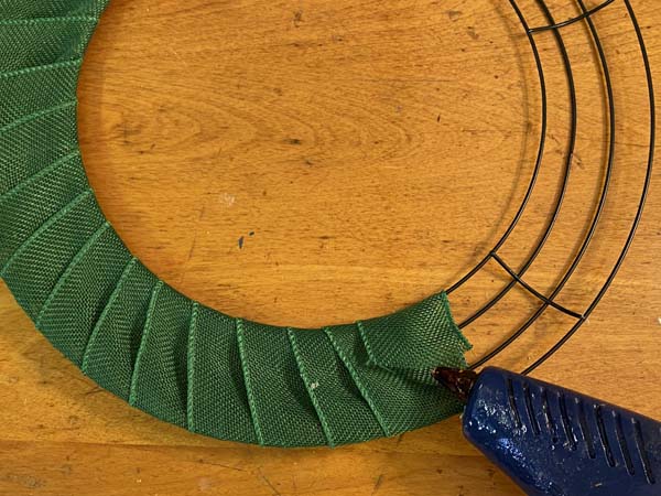 Spring Wreath End Wrap