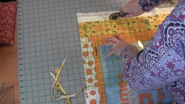 Square up a Quilt Trim Corner 5