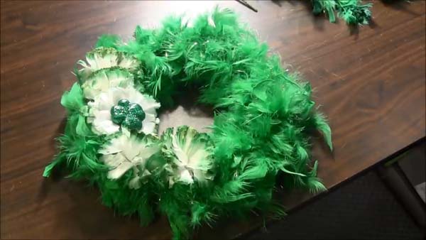 St Patricks Day Wreath on table