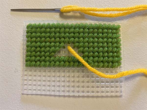 Start Yarn 12 thread up in first stitch