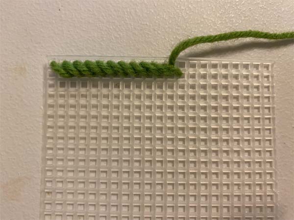 Start Yarn 7 Stitches Covering tail