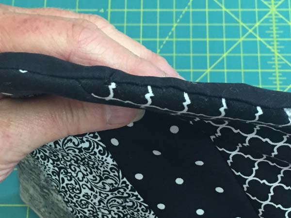 String Pieced Potholder Opening Closed