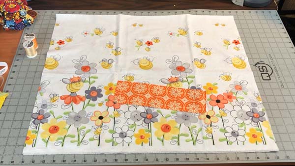 Sweet Bees Quilt Border and Filler Block