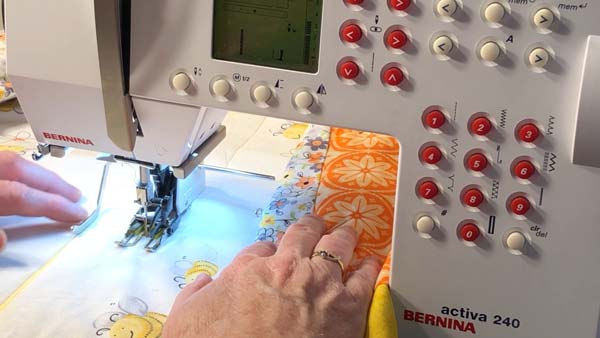 Sweet Bees Quilt Quilting First Line