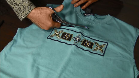 How to make a t-shirt tote bag - Cut Off Neck Opening