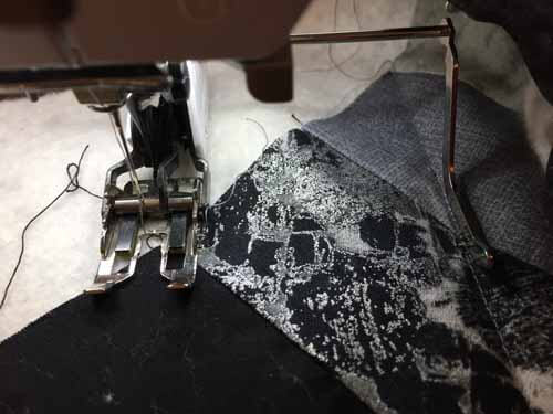 T-Shirt Quilt - Quilting the top