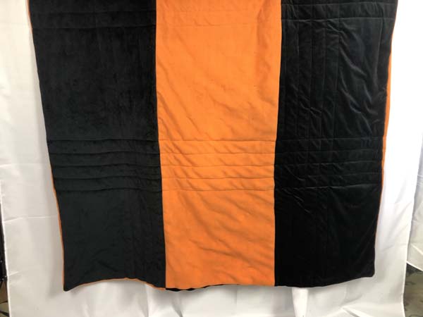 Theme Quillow Front Bottom Half