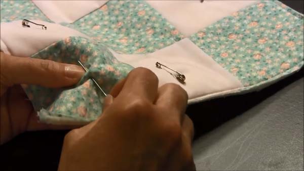 How to Tie a Quilt - Tie a Quilt First Stitch