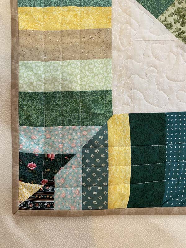 Totally Scrappy Quilt Quilting Closeup