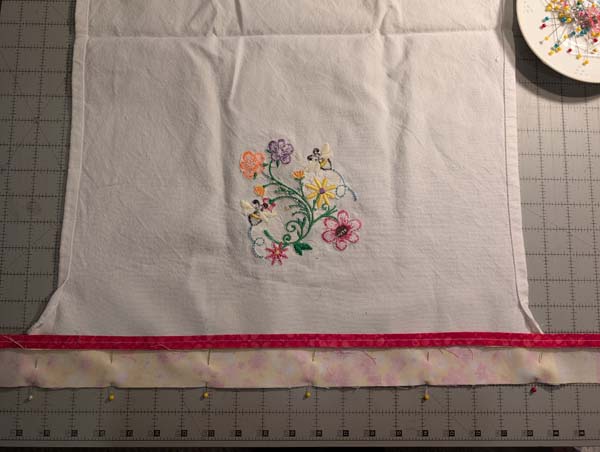 Towel Border 16 Border Pinned