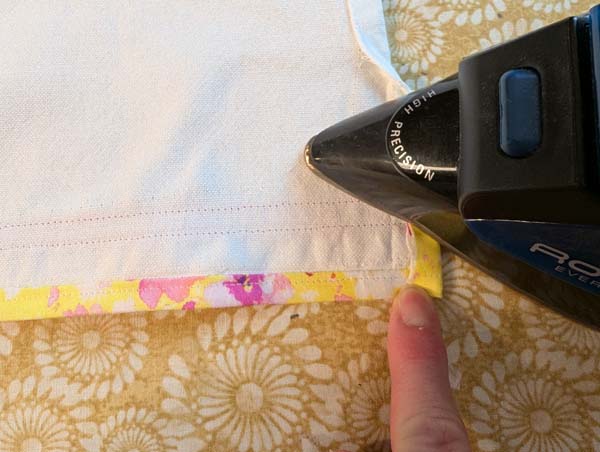 Towel Border 25 Fold In Side Seam