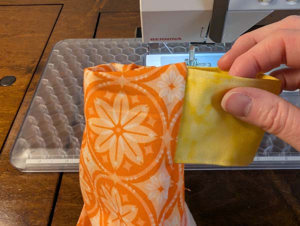 Towel with Band 25 Pull Out Corners