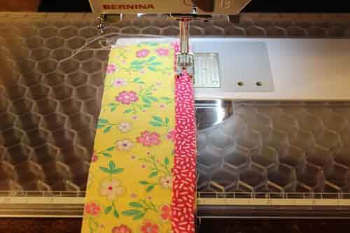 How to add fabric border to a towel-Sew Feature and Accent Together