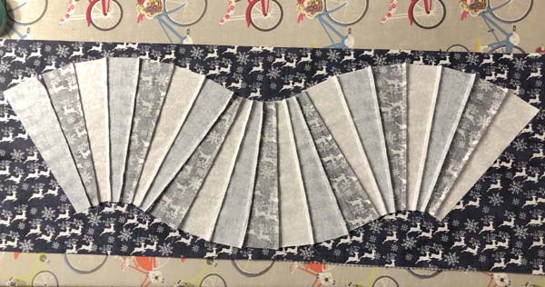 Wavy Table Runner Layers