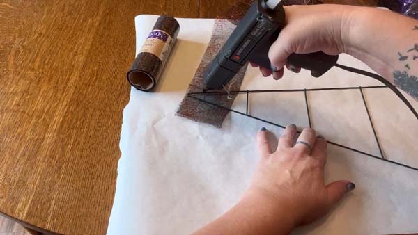 Witch's Hat Wreath Hot Glue to Hold