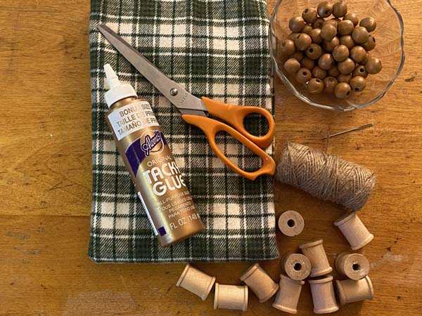 Wood Thread Spool and Wood Bead Decor Garland Supplies