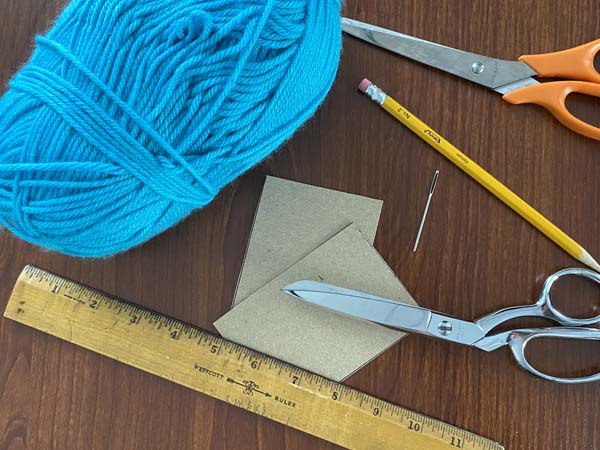 Yarn Tassel 1 Supplies