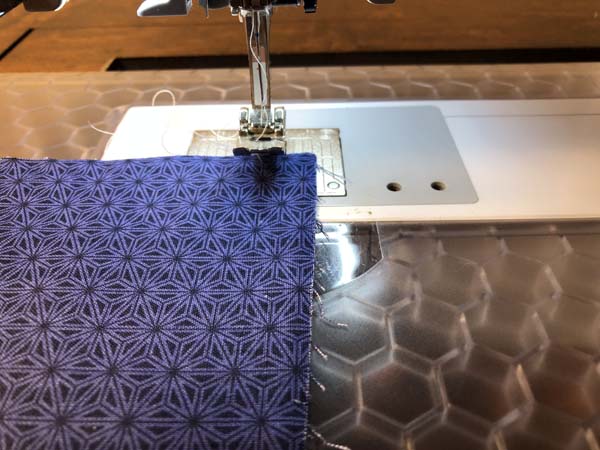 Zig Zag Gather 2 Bring Bobbin Thread to Top