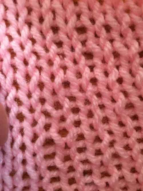 Mattress Stitch Knit Tutorial - Looking for Bars in Knitting