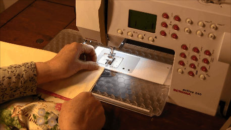 How to make a Pillowcase - Starting French Seam