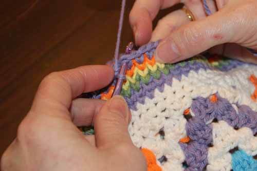 Split Single Crochet - Stitch placement