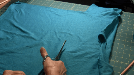 Cutting the t-shirt for t-shirt yarn- Preparing T-shirt
